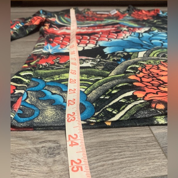 Chico’s Design Long Sleeve V-Neck Women's Size 0 Multi Color Lightweight Shirt - Picture 7 of 8